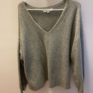 LOFT | relaxed fit green sweater | Medium | gently worn
